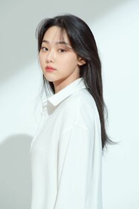 Kang Mi Na